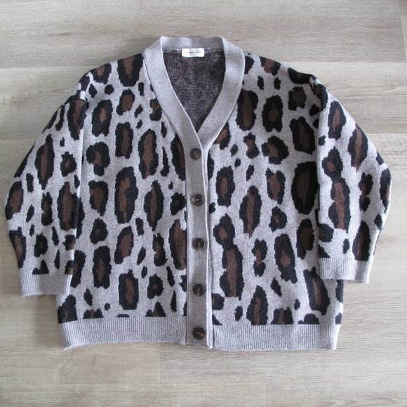 GOODNIGHT MACAROON Leopard Print Button Front Cardigan - Picture 10 of 10